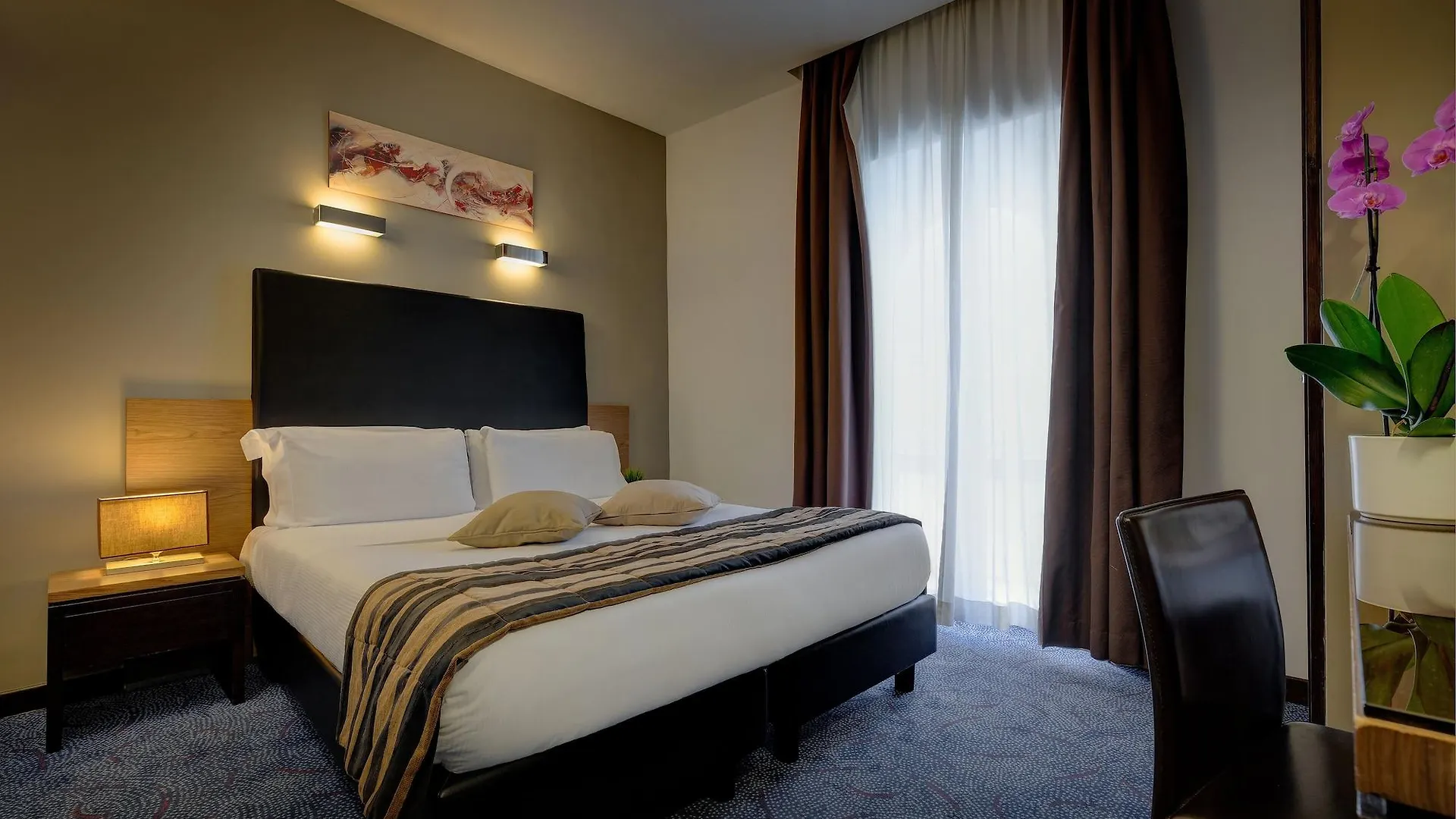 Hotel Rinascimento - Gruppo Trevi Hotels contacts